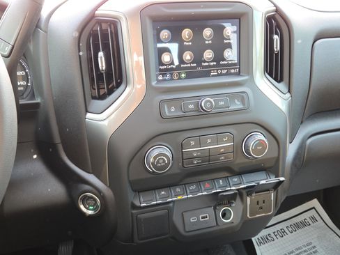 New 2026 Chevrolet Silverado 1500 Custom w/ LPO, Dark Essentials Package image 21