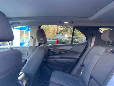 Used 2023 Chevrolet Equinox LT image 29