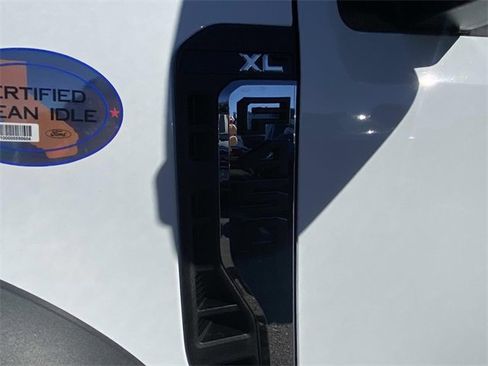 New 2026 Ford F450 XL w/ XL Chrome Package image 9