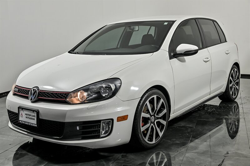 Used 2014 Volkswagen GTI Wolfsburg Edition FWD image 5