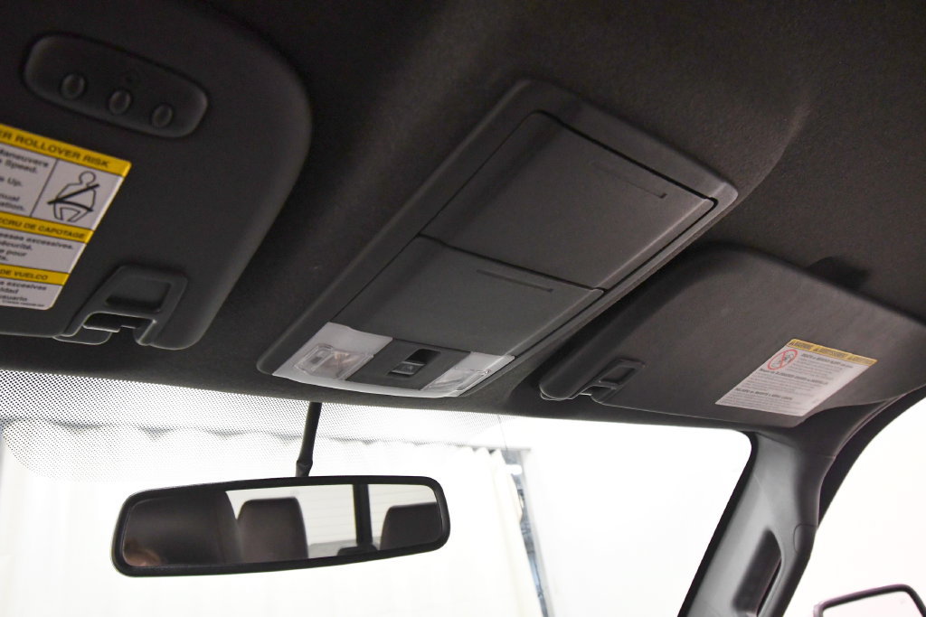 Used 2016 Ford F350 4x4 Crew Cab Super Duty image 27