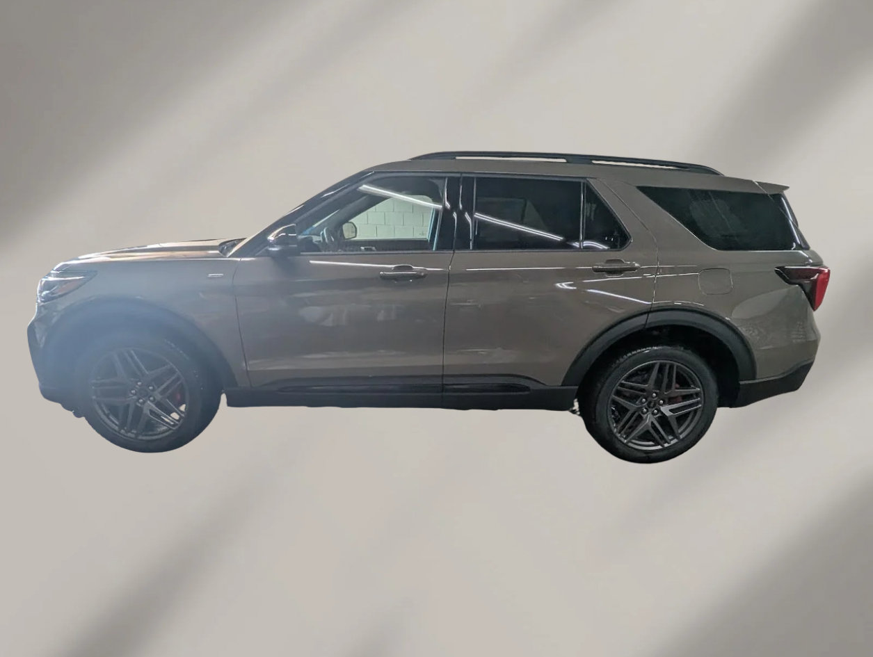 New 2027 Ford Explorer ST-Line w/ Premium Package AWD/4WD image 2