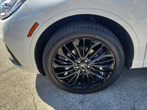 Certified 2023 Lincoln Corsair Reserve w/ Jet Appearance Package image 8