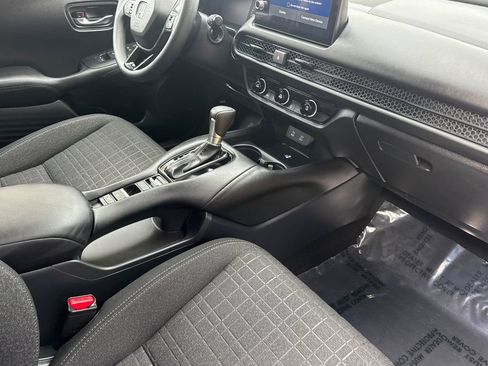 Certified 2026 Honda HR-V LX image 16