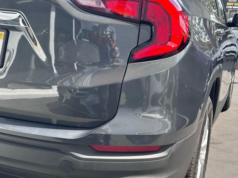 Used 2018 GMC Terrain SLE FWD image 15