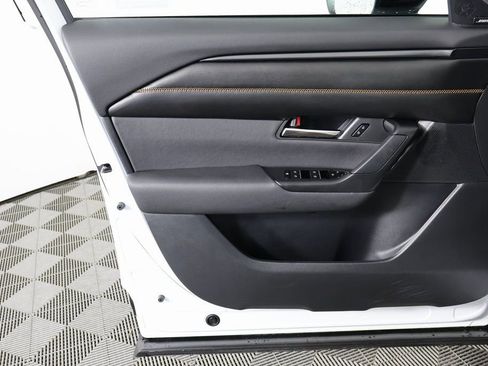 Certified 2025 MAZDA CX-50 2.5 Hybrid w/ Weather Package image 13