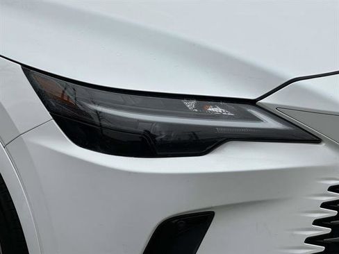 Used 2023 Lexus RX 350 Premium image 8