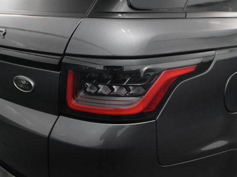 Used 2018 Land Rover Range Rover Sport Supercharged image 17