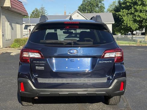 Used 2018 Subaru Outback 2.5i Premium AWD/4WD image 4