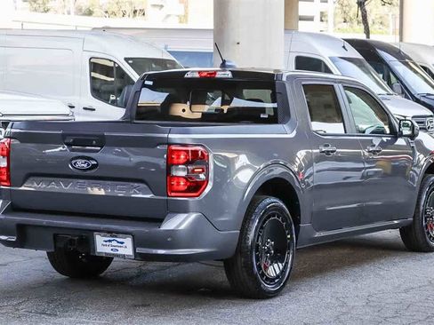New 2026 Ford Maverick Lobo image 4