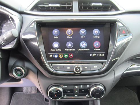 Used 2023 Chevrolet TrailBlazer LT w/ Convenience Package FWD image 27