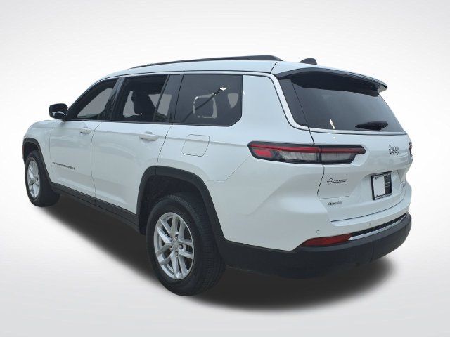 Used 2024 Jeep Grand Cherokee L Laredo w/ Luxury Tech Group I AWD/4WD image 18