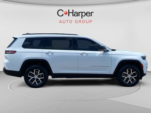 Used 2024 Jeep Grand Cherokee L Limited AWD/4WD image 2