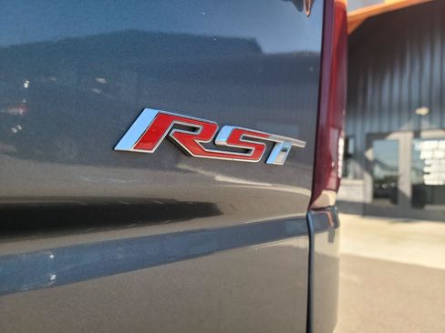 Used 2021 Chevrolet Silverado 1500 RST AWD/4WD image 16