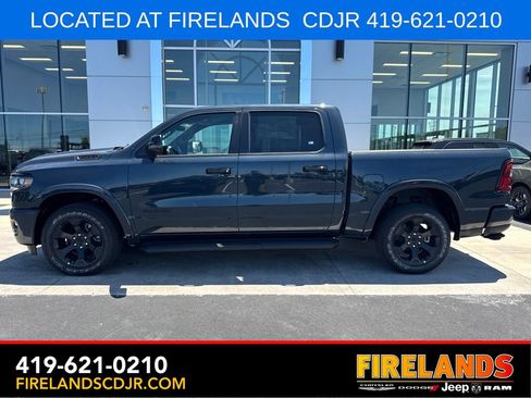 New 2026 RAM 1500 Big Horn AWD/4WD image 4