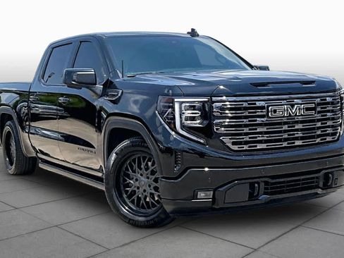 Used 2025 GMC Sierra 1500 Denali Ultimate AWD/4WD image 5