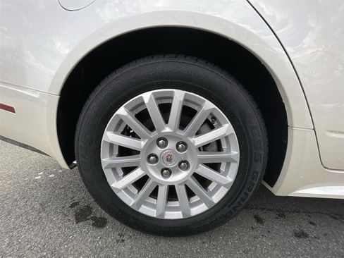 Used 2013 Cadillac CTS Luxury image 24