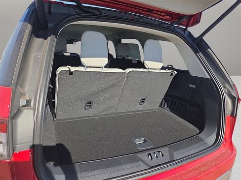 New 2026 Lincoln Aviator Premiere image 8