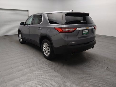 Used 2019 Chevrolet Traverse LS FWD image 5
