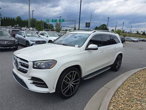 Used 2022 Mercedes-Benz GLS 580 4MATIC image 8