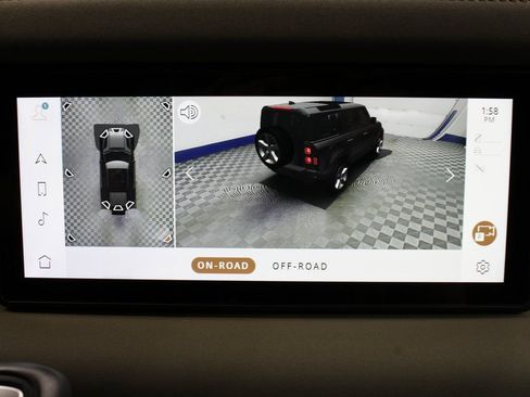 Used 2020 Land Rover Defender 110 S image 23