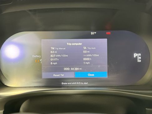 Certified 2023 Volvo C40 P8 Recharge Ultimate w/ Protection Package Premier AWD/4WD image 11