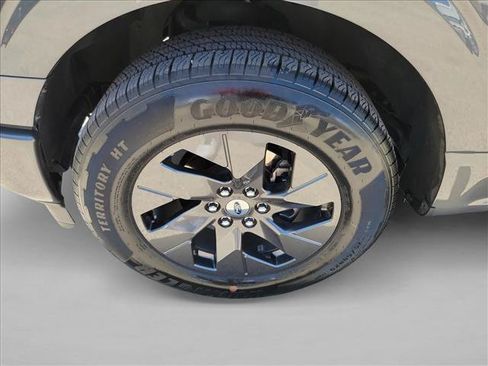 Used 2025 Ford F150 STX w/ Equipment Group 200A RWD image 10
