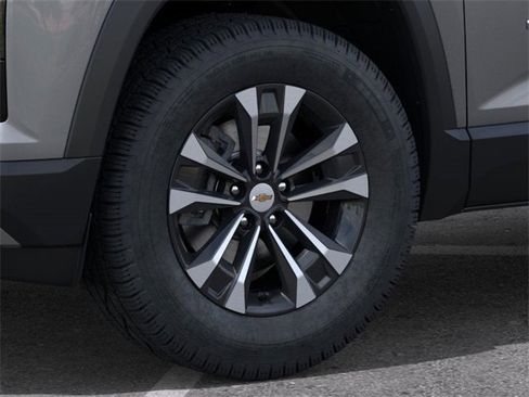 New 2026 Chevrolet Equinox LT w/ Convenience Package II image 9