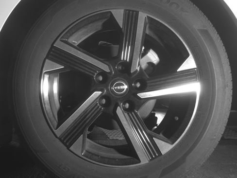 Used 2025 Nissan Sentra SV image 14