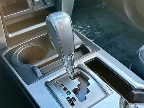 Used 2022 Toyota 4Runner SR5 Premium image 22