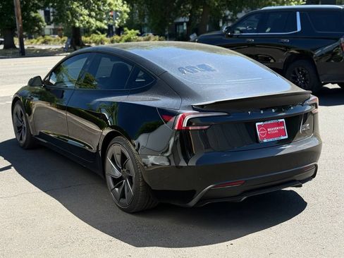 Used 2024 Tesla Model 3 Performance AWD/4WD image 3