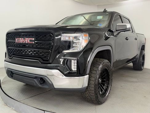 Used 2020 GMC Sierra 1500 SLE w/ SLE Value Package AWD/4WD image 3