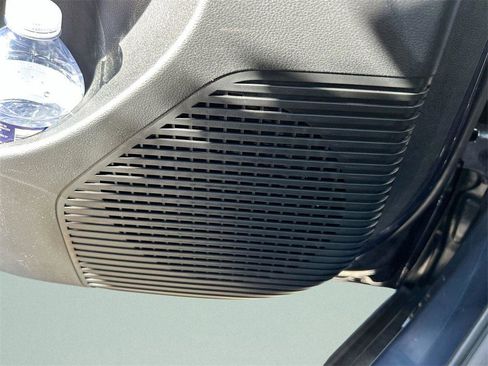 New 2026 Hyundai Kona SE image 23