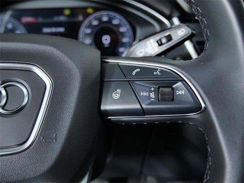 Used 2024 Audi Q5 2.0T Premium Plus w/ Premium Plus Package image 22