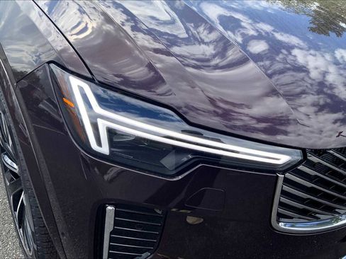 New 2025 Volvo XC90 B5 Plus image 15