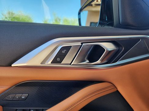 Used 2022 BMW 430i Convertible w/ M Sport Package image 34