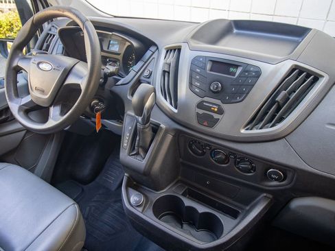 Used 2017 Ford Transit 250 148 Medium Roof image 18