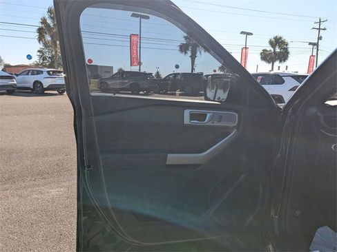 Used 2022 Ford Explorer Timberline w/ Timberline Technology Package image 11