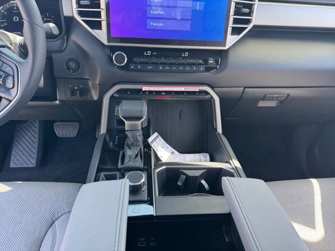 New 2025 Toyota Tundra Limited image 11
