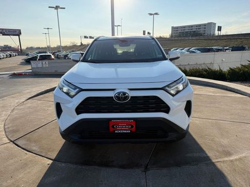 Used 2023 Toyota RAV4 XLE w/ Convenience Package image 13