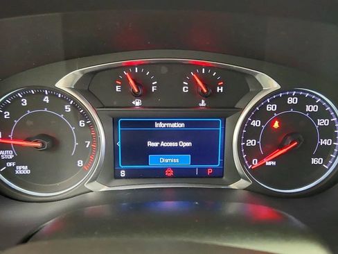 Used 2022 GMC Acadia SLE FWD image 17