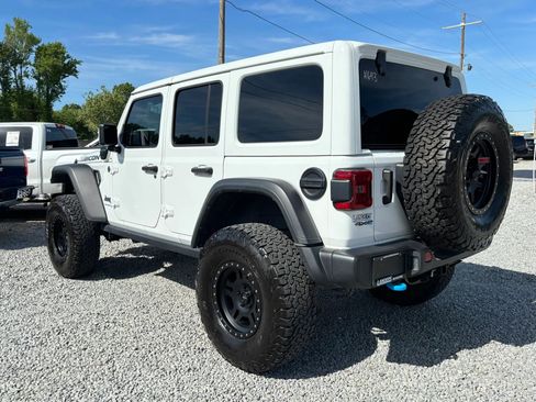 Used 2023 Jeep Wrangler Unlimited Rubicon 4xe image 14