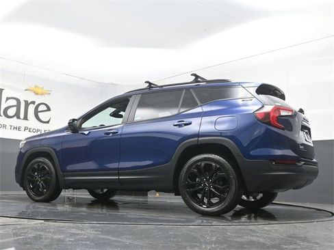 Used 2022 GMC Terrain SLE w/ Driver Convenience Package image 55