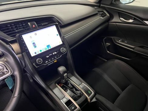 Used 2019 Honda Civic LX image 12