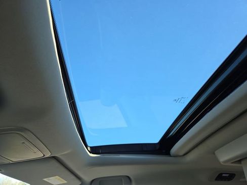 New 2026 Honda Odyssey Touring image 15