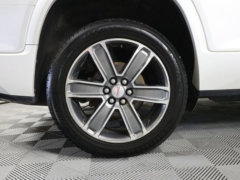 Used 2017 GMC Acadia Denali AWD/4WD image 7