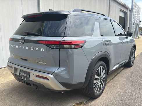 Used 2022 Nissan Pathfinder Platinum w/ Cargo Package FWD image 3