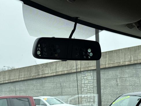 Used 2024 Chevrolet Express 2500 w/ Driver Convenience Package image 3