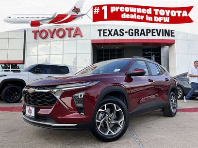 Used 2025 Chevrolet Trax LT