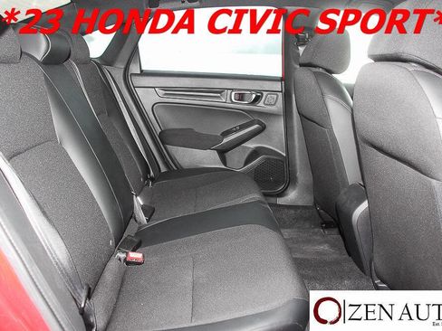 Used 2023 Honda Civic Sport image 31